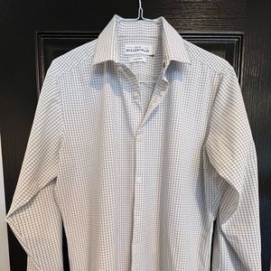 Men’s Mizzen and Main shirt. Size Large Trim fit.